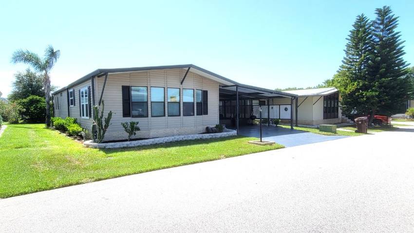 2325 Heron Drive a Lake Wales, FL Mobile or Manufactured Home for Sale